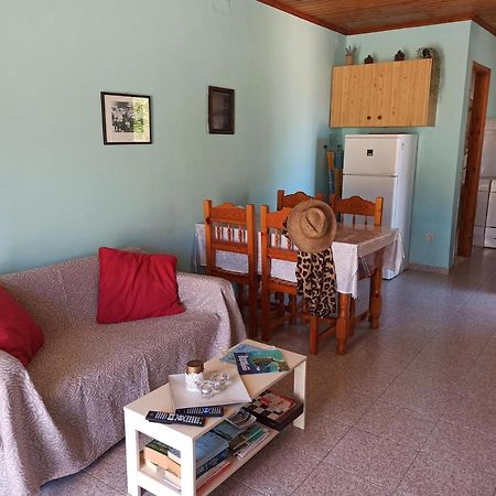 Dimitri'S Seaview Studio - Lákka Екстериор снимка